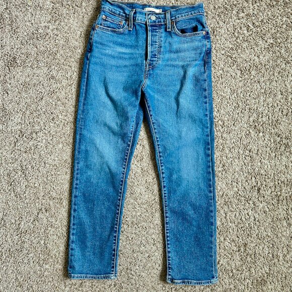 EUC I Levi's Wedgie Straight Jean I Medium Wash I Size: 29 I Button Fly - Picture 4 of 8